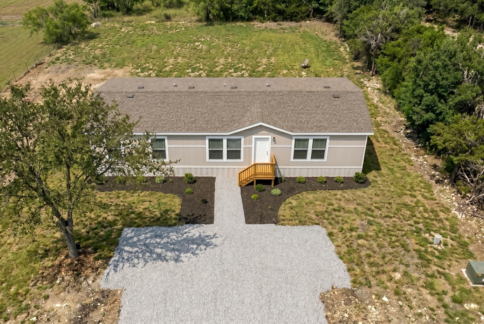 exterior 7